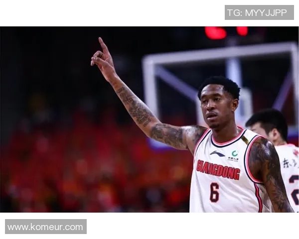 马尚布鲁克斯:从篮球新星到职业生涯的辉煌转折与成长之路